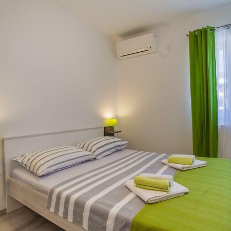 Room Elelina Cres Dış mekan fotoğraf