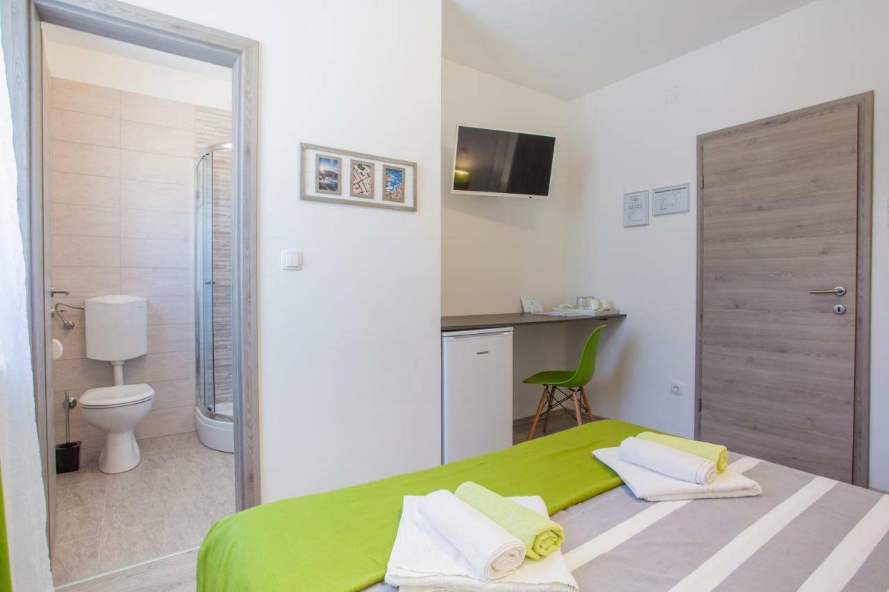 Room Elelina Cres Dış mekan fotoğraf